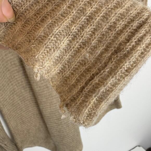 Vince - Light Brown Cashmere Loose Knit Boat Neck Lightweight Sweater - M - Picture 9 of 10